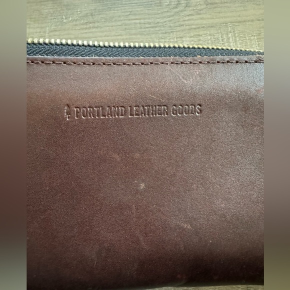 Portland Leather Small Tote Bag and Wallet - Picture 9 of 14